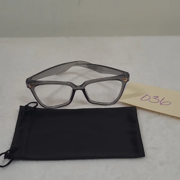 Stylish Black and Gray Women's Glasses - Picture 4 of 4